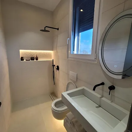 Infinity Вилла Rrushkull (Durres)