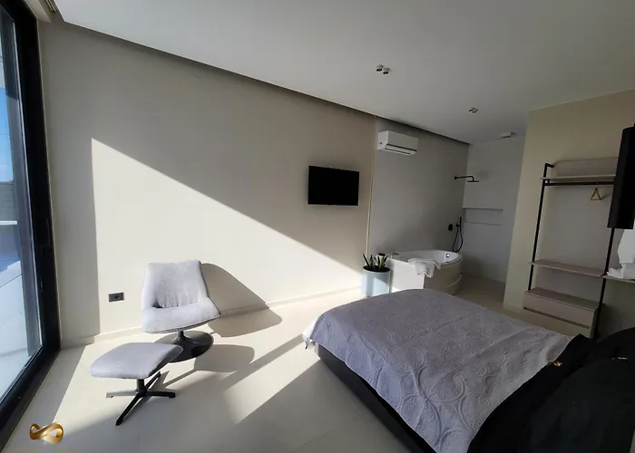 Infinity * Rrushkull (Durres)