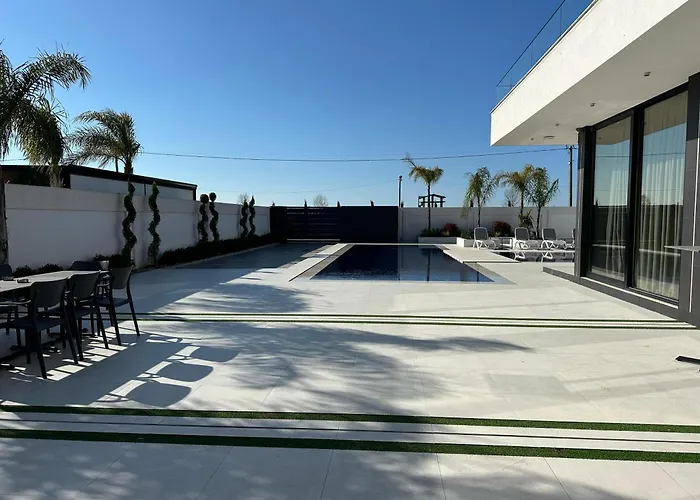 Infinity Rrushkull (Durres)