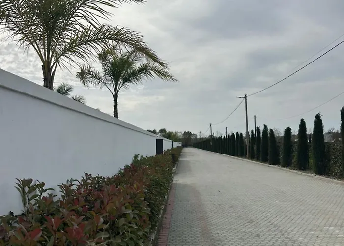 Infinity וילה Rrushkull (Durres)